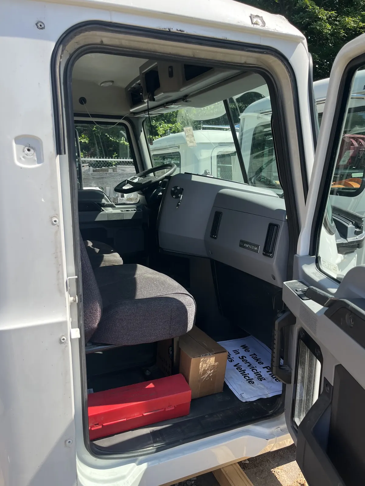 2020 Mack Anthem Complete Cab - Image 3